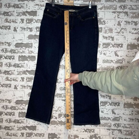 Duluth Trading | women denim jeans straight leg - Picture 9 of 9